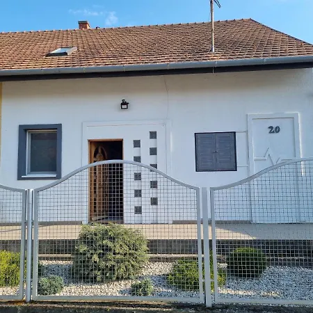 Vilă Balaton House *